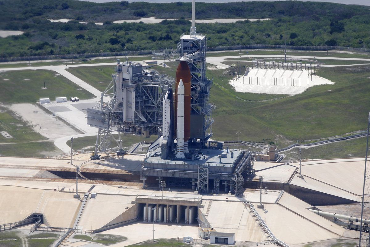 The Space Shuttle Endeavor is seen on the launch pad from a helicopter as President Barack Obama arrives at Kennedy Space Center in Cape Canaveral, Fla., Friday, April 29, 2011. (Charles Dharapak / Associated Press)