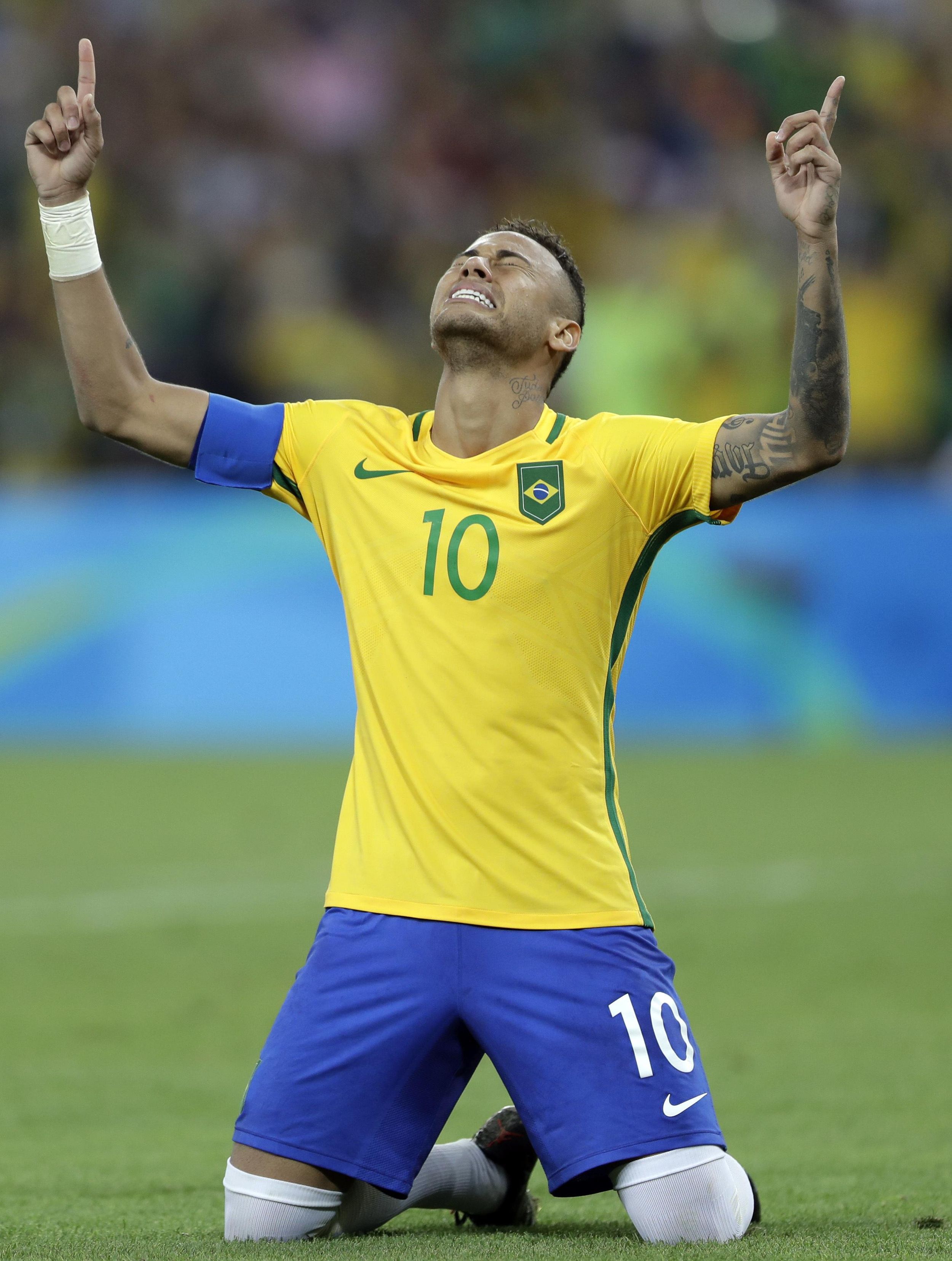 Olympic men's soccer: Neymar gives Brazil soccer gold after