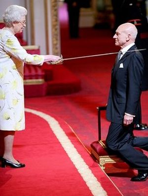 Actor Sir Patrick Stewart is knighted by Britain's Queen Elizabeth II during an investiture at Buckingham Palace in London, Wednesday June 2, 2010. AP (Anthony Devlin / Pa)