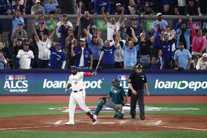 Mariners’ Game 6 loss sets up winner-take-all ALCS Game 7 in Toronto - Sun, 19 Oct 2025 PST