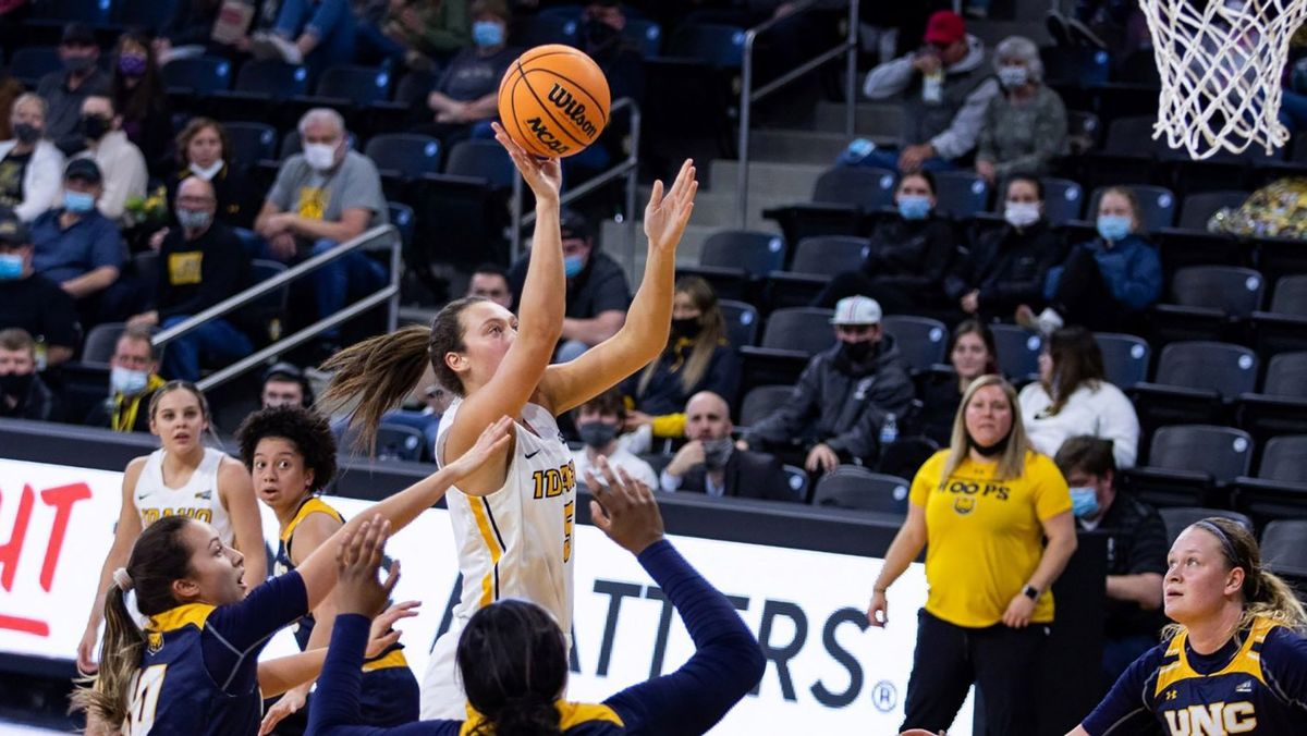 Senior guard-forward Beyonce Bea averaged 15.3 points and 8.6 rebounds for Idaho a year ago.  (Courtesy of Idaho athletics)