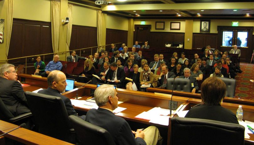 Crowd and lawmakers listen to testimony on Wednesday on justice reinvestment legislation, SB 1331 (Betsy Russell)