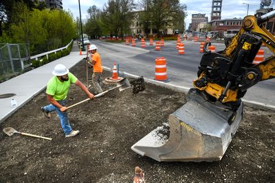 Bloomsday construction - April 30, 2018 | The Spokesman-Review