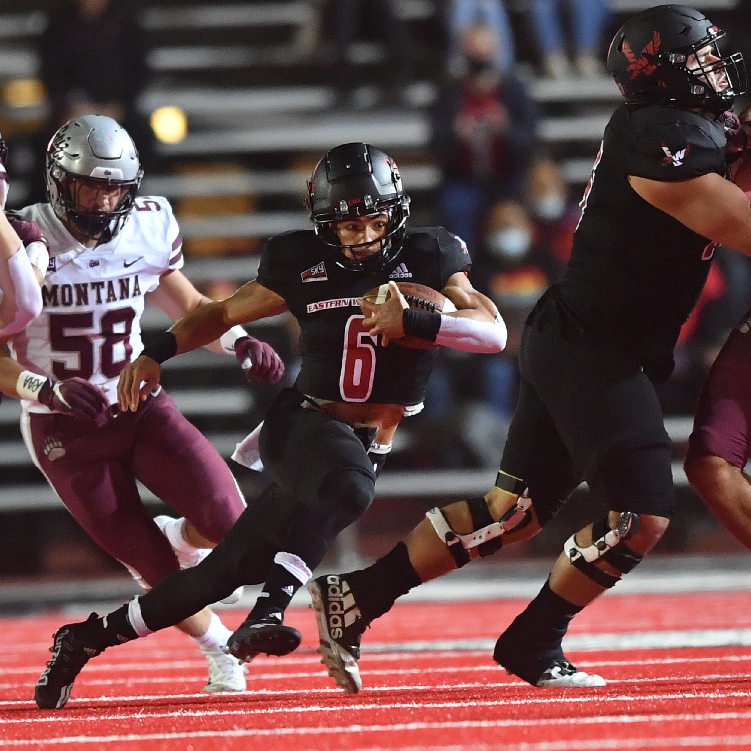 no 6 eastern washington outlasts no 4 montana 34 28 as eric barriere exploits the grizzlies through the air the spokesman review