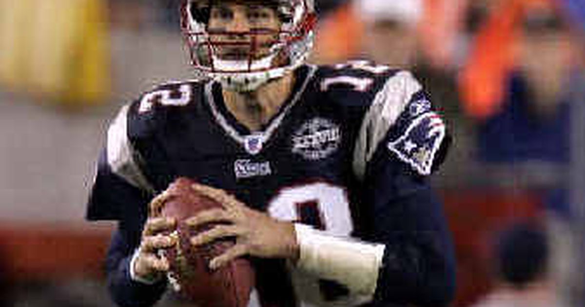 Tom Brady New England Patriots Super Bowl 2005 Print