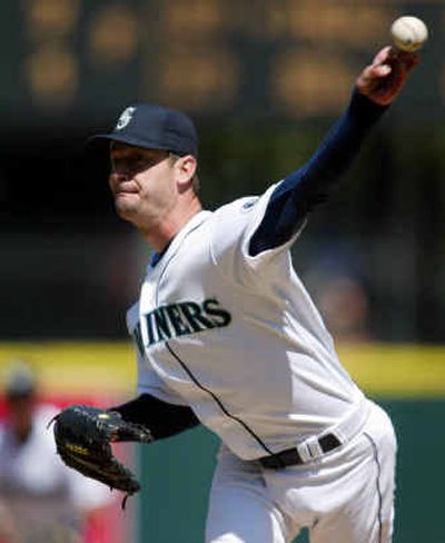 
Seattle Mariners 41-year-old starting pitcher Jamie Moyer baffled the Cleveland Indians on Sunday and improved to 4-0 this season.
 (Associated Press / The Spokesman-Review)