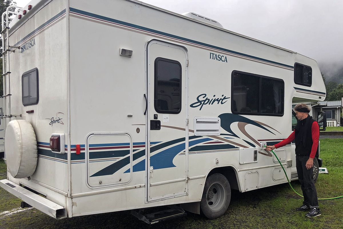 We rented this Itasca in Anchorage last summer, and really enjoyed the roomy interior, especially the large bathroom. That extra space might drag down the gas mileage, but the pay off is pretty comfy. (Leslie Kelly)