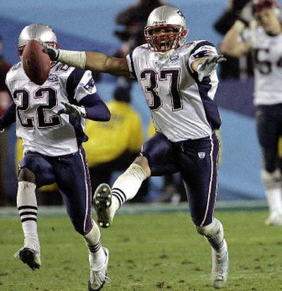 
 Patriots strong safety Rodney Harrison injured his knee against Pittsburgh and may be out for the rest of the year. 
 (File/Associated Press / The Spokesman-Review)