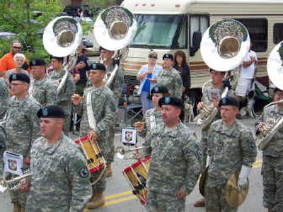 The Idaho Army 25th Division National Guard Band prepares to march during Bayview Daze.
 (Herb Huseland / The Spokesman-Review)