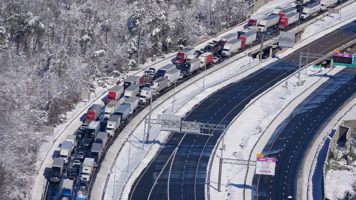 Cars and trucks are stranded on sections of Interstate 95 on Tuesday near Quantico, Va.  (Steve Helber)