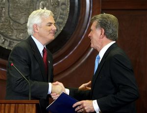 Incumbent C.L. "Butch" Otter shakes hands with Democratic challenger Keith Allred after a debate conducted by Idaho Public Television at the Idaho Statehouse on Thursday October 28, 2010 in Boise, Idaho.  (AP Photo / Joe Jaszewski)