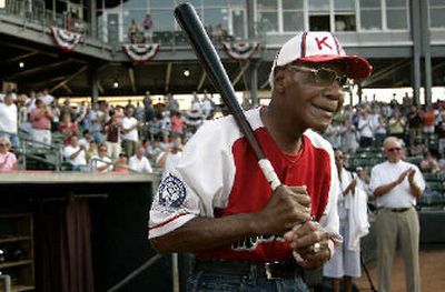 
Buck O'Neil, 94, walks to the field Tuesday at the Northern League All-Star game. 
 (Associated Press / The Spokesman-Review)