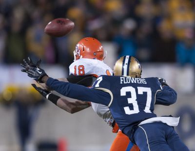 Montana State cornerback Deonte Flowers closes in on Sam Houston State wide receiver Trey Diller late in the first half of an NCAA Football Championship Subdivision quarterfinal last Friday in Bozeman. (Associated Press)