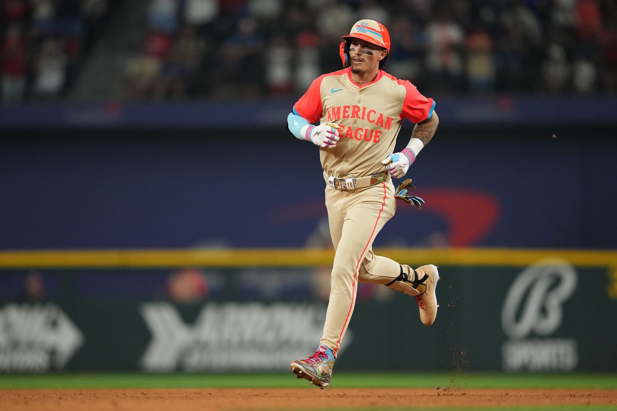 Boston’s Jarren Duran rounds the bases after hitting the decisive homer in the AL’s 5-3 win in the All-Star Game on Tuesday in Arlington, Texas.  (Getty Images)