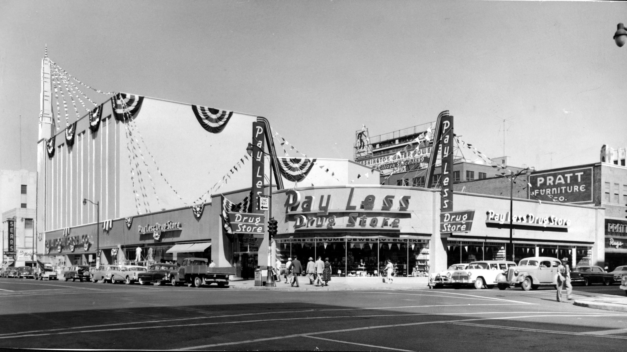 Payless on 2025 main street