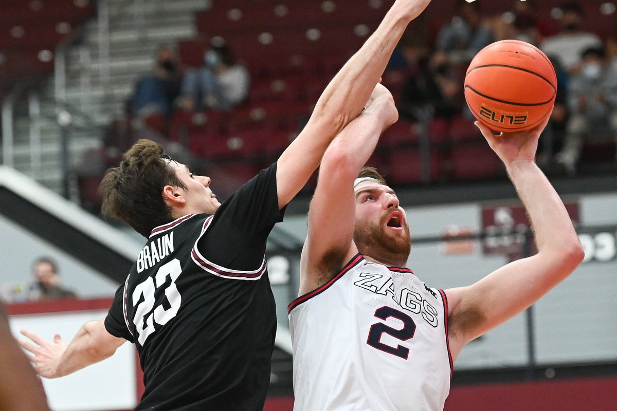 Gonzaga forward Drew Timme maneuvers against Santa Clara’s Parker Braun during the second half of the Zags’ win Saturday. Timme finished with 32 points, the second highest scoring game of his GU career.  (Tyler Tjomsland/The Spokesman-Review)