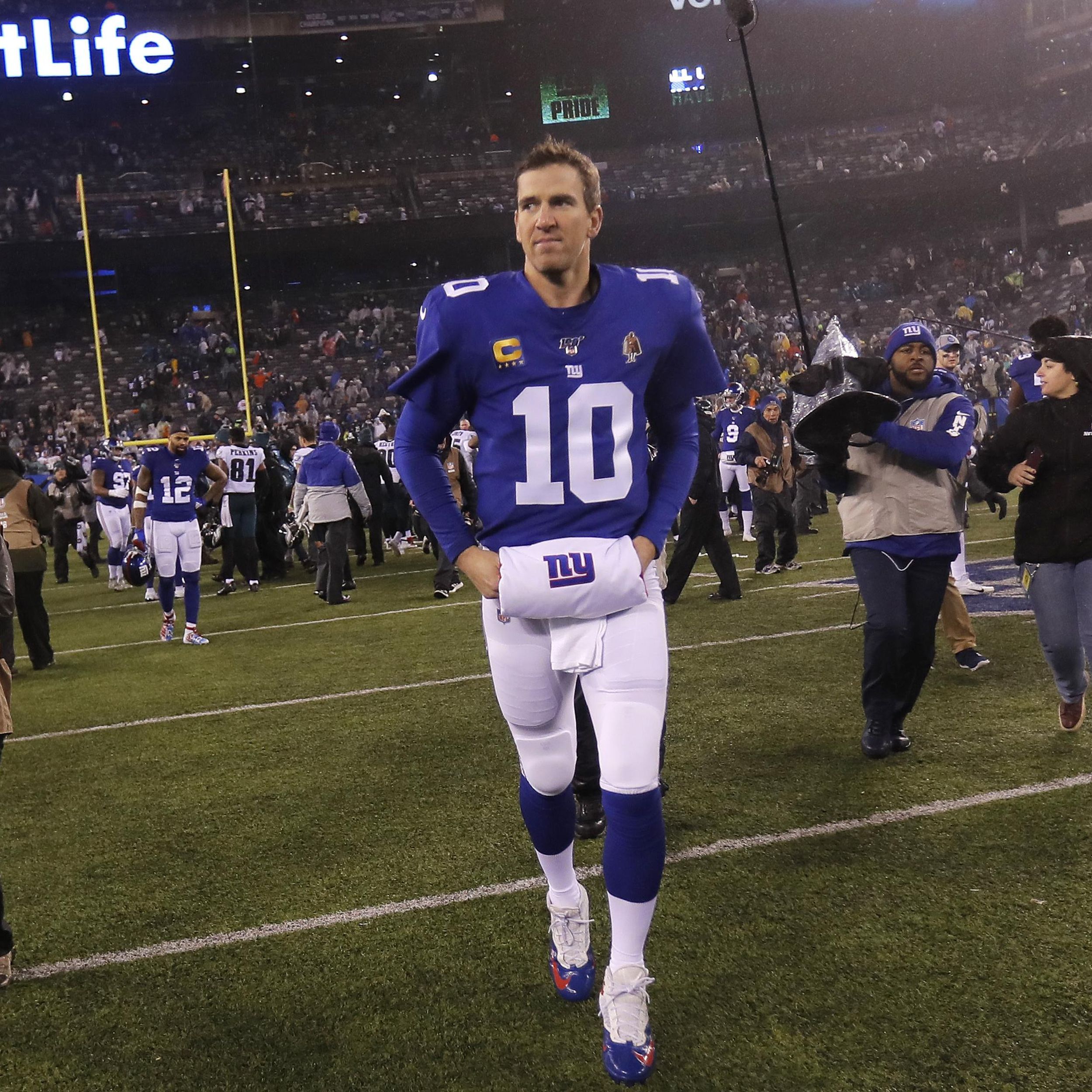 Giants Eli Manning retires after 16 seasons, 2 Super Bowls