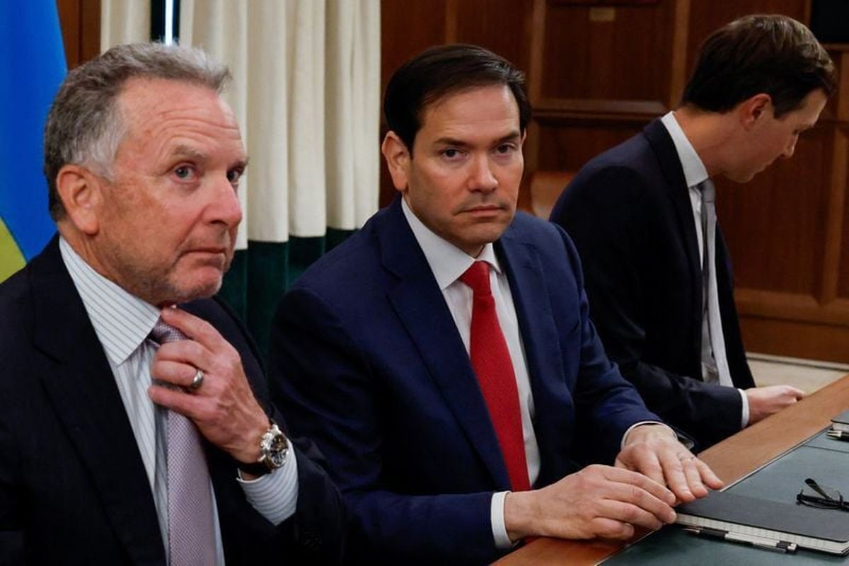 U.S. Secretary of State Marco Rubio, U.S. Special Envoy Steve Witkoff, and U.S. President Donald Trump