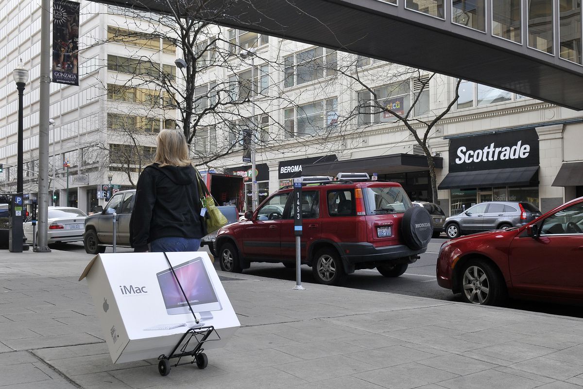 Present day: This is the scene on Main Avenue, just west of Wall Street. (Jesse Tinsley)