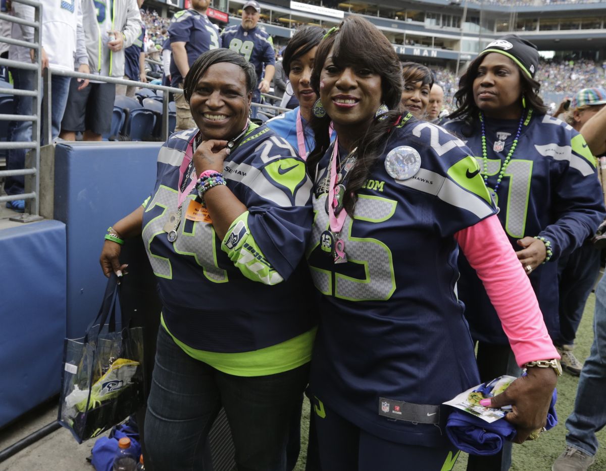 Marshawn Lynch’s mom criticizes offensive coordinator on Facebook | The ...