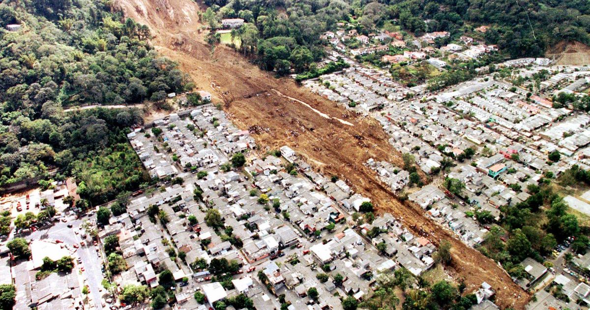 sounders-playing-in-santa-tecla-el-salvador-a-town-once-devastated