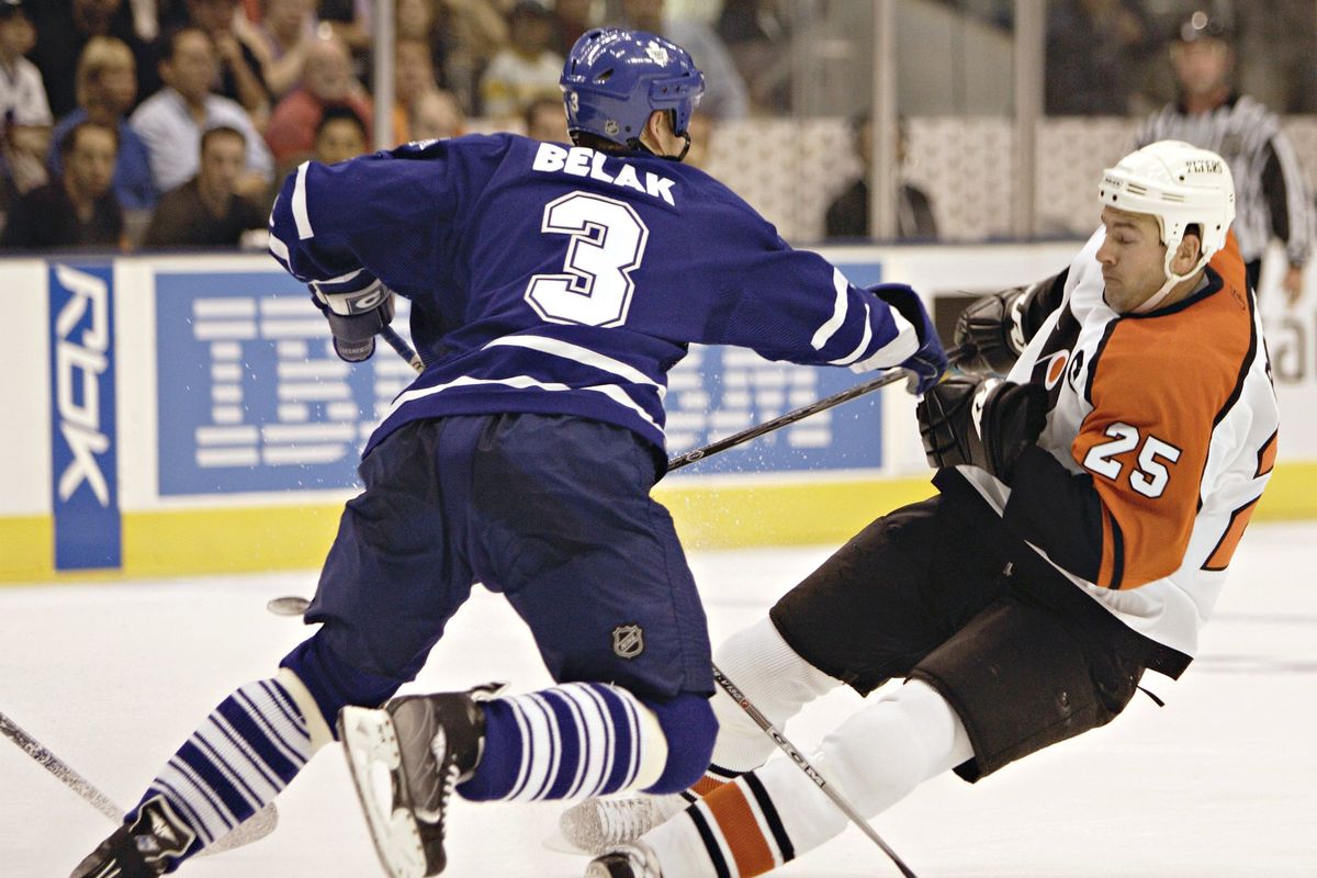 Former Flyer Keith Primeau, right, was a hard hitter with a scorer’s touch. Concussions ended his career. (Associated Press)