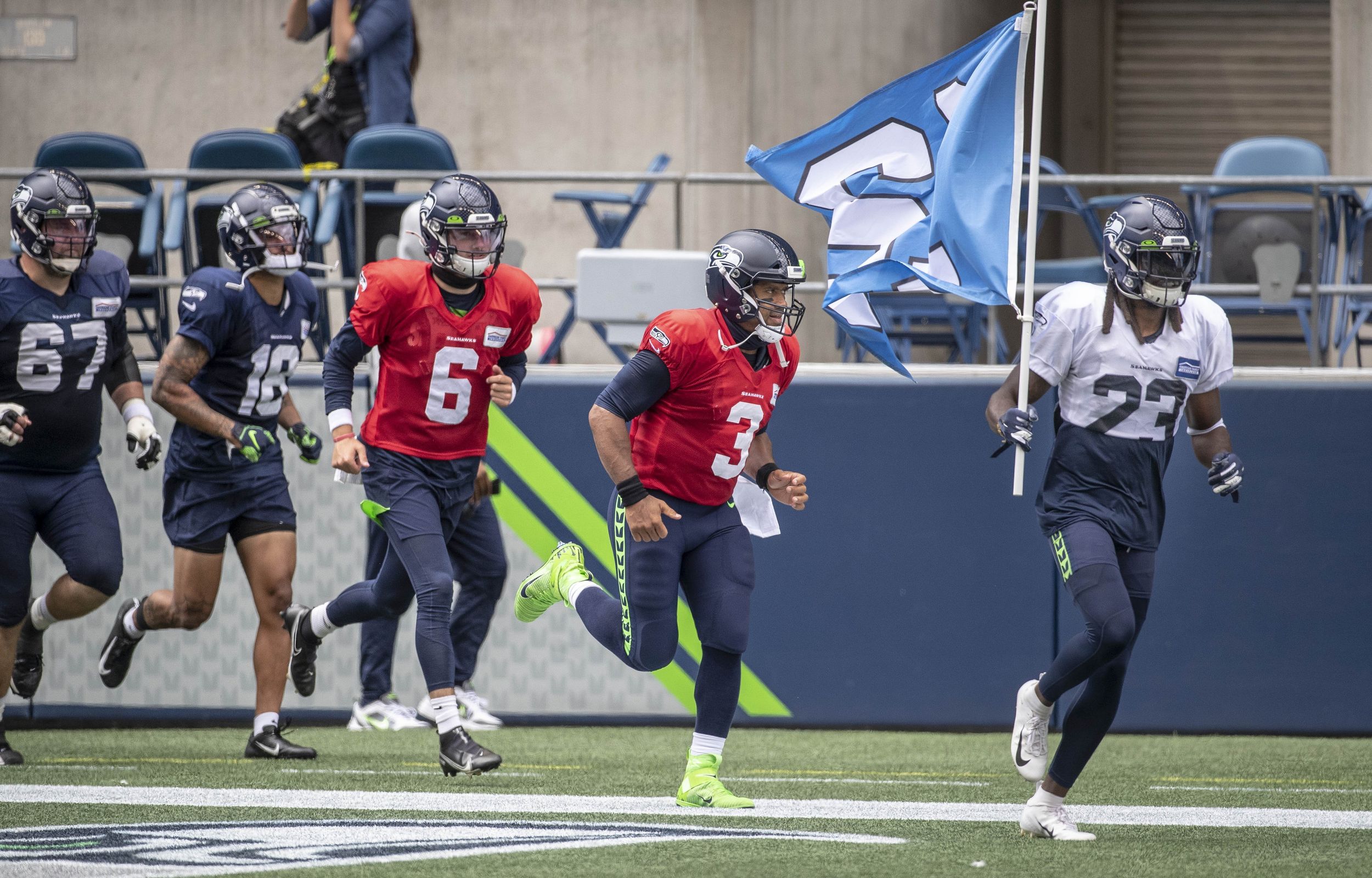 Commentary: Mock game gives Seahawks players a taste of home-field advantage they're losing