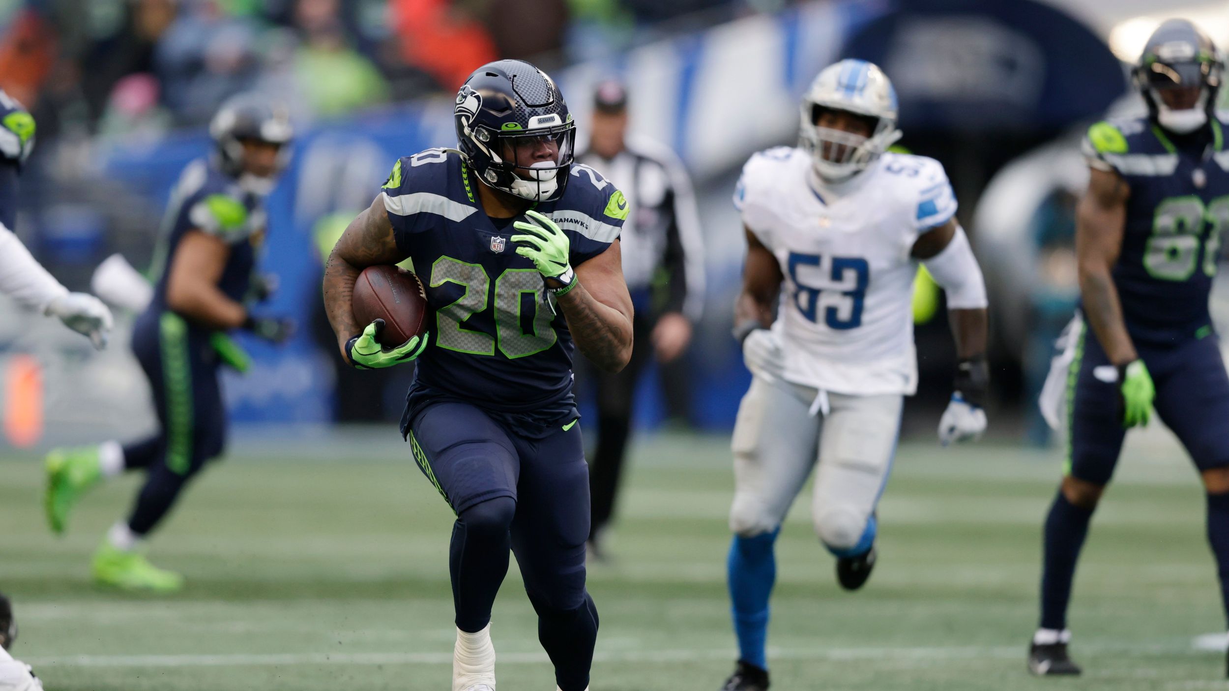 Chris Carson still main man for Seahawks, but Rashaad Penny is on his heels