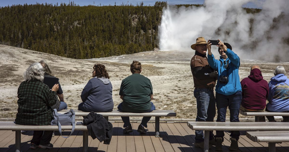 Yellowstone National Park Sets Tourism Record For May | The Spokesman ...