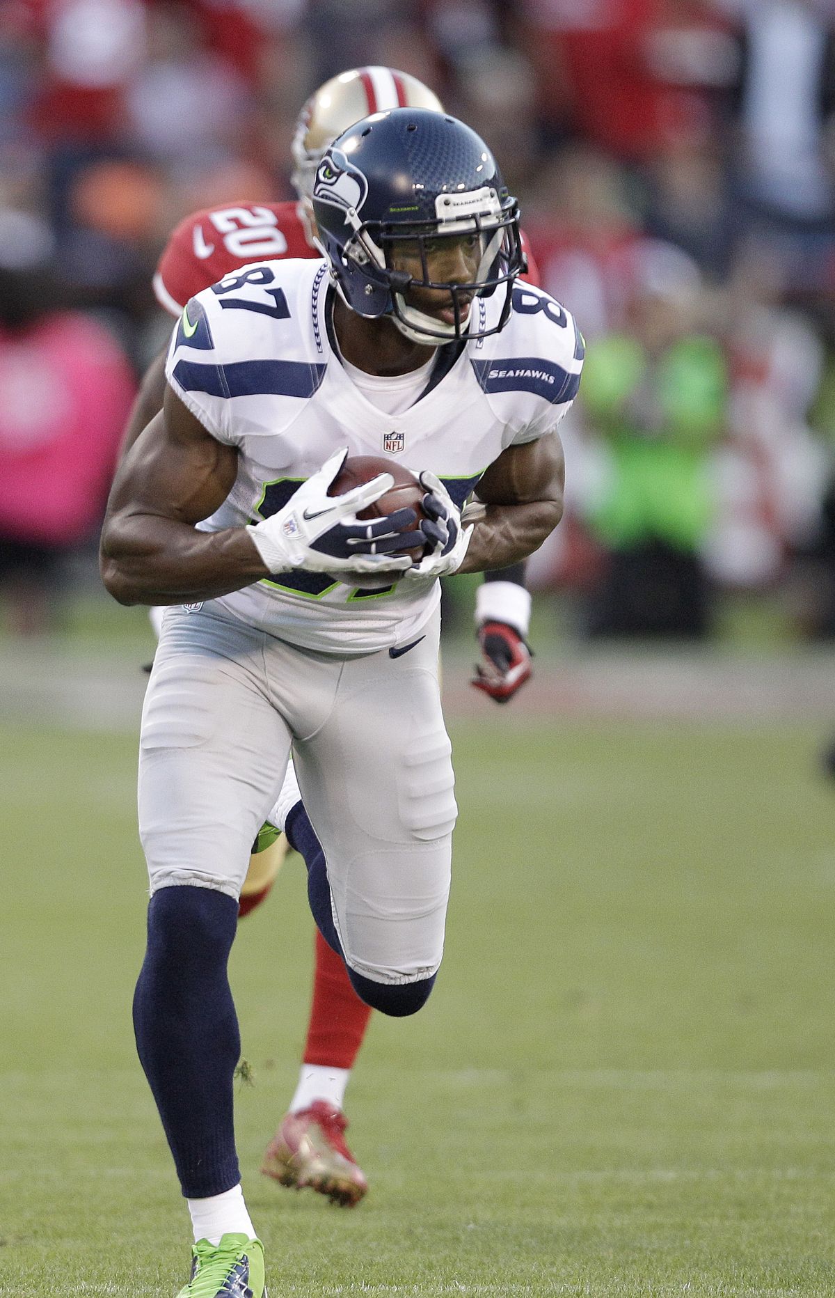 Seahawks receiver Ben Obomanu was placed on season-ending injured reserve with a wrist injury. (Associated Press)