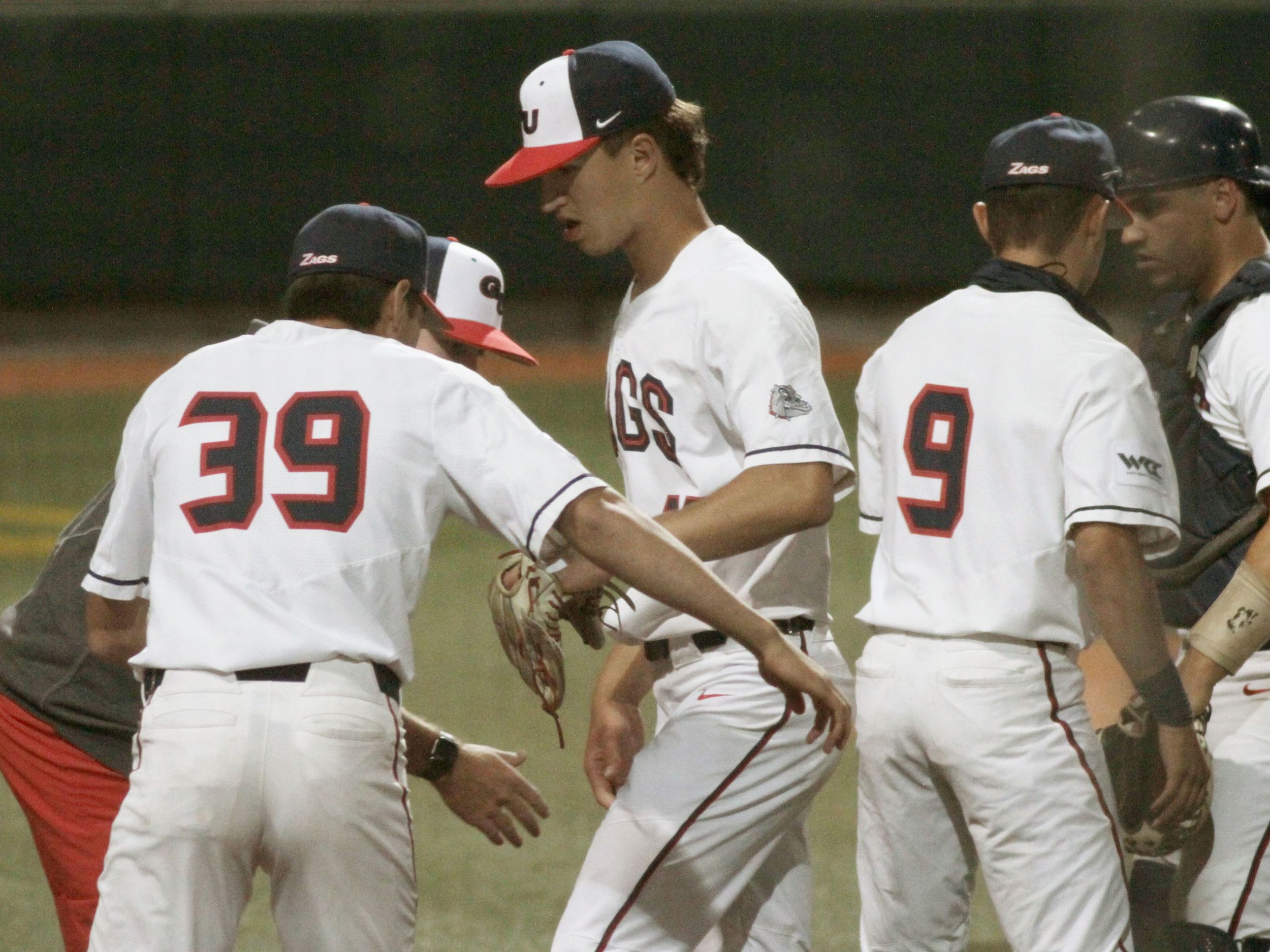 Offense impresses as WSU baseball gets off to best start since 1980 – The  Daily Evergreen