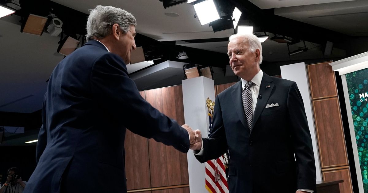 Administração Biden corre para preencher cargos de enviado especial
