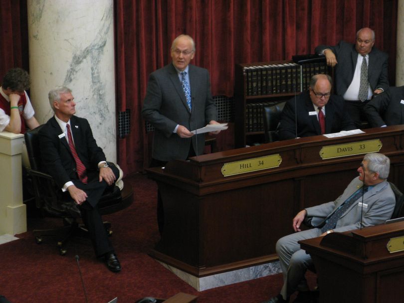 Former U.S. Sen. Larry Craig participates in a memorial service in the Idaho Senate on Monday (Betsy Russell)