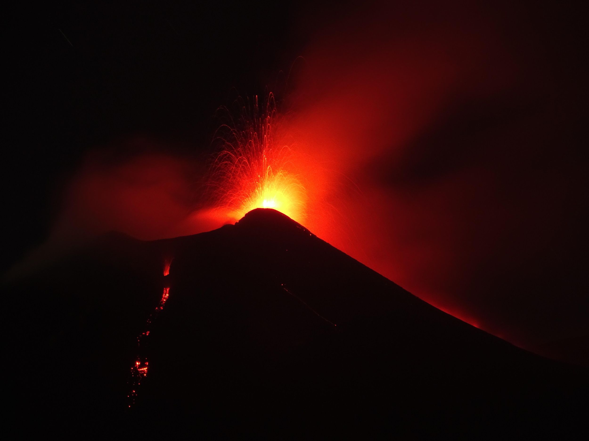 Mount Etna volcano roars into action with ash and lava | The Spokesman ...