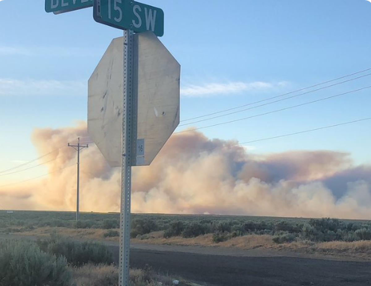 A fire that started on Monday, June 3, 2019 in Grant County near the Wanapum Dam forced evacuations and grew to 3,000 acres early Tuesday, June 4, the Grant County Sheriff’s Office reported. (Grant County Sheriff’s Office / Courtesy photo)
