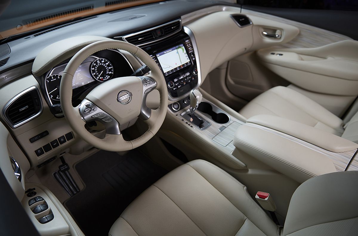 Dramatic and unconventional, Nissan Murano stands out in crowded ...