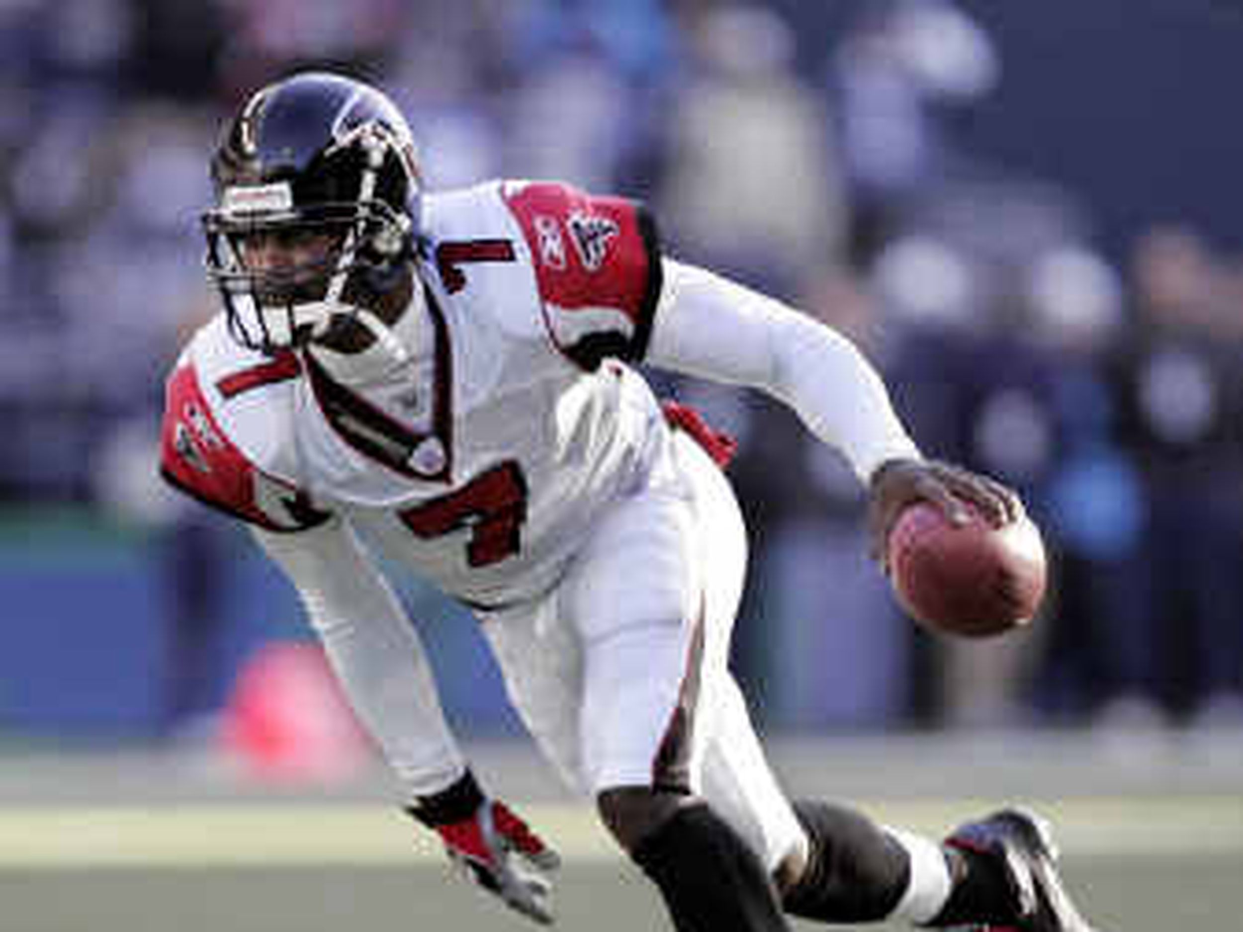 Michael Vick changes Twitter profile photo to him in Falcons jersey