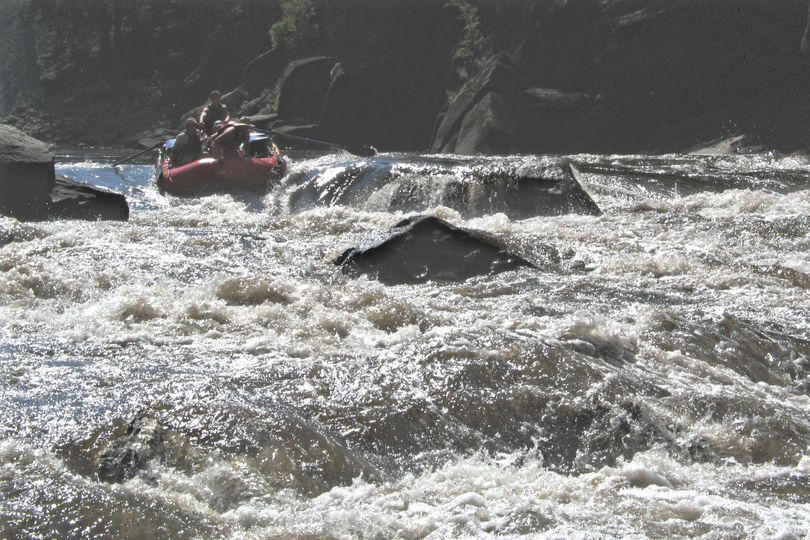 Rafting whitewater rapids on the main Salmon River in Idaho's River of No Return Wilderness. (Rich Landers)