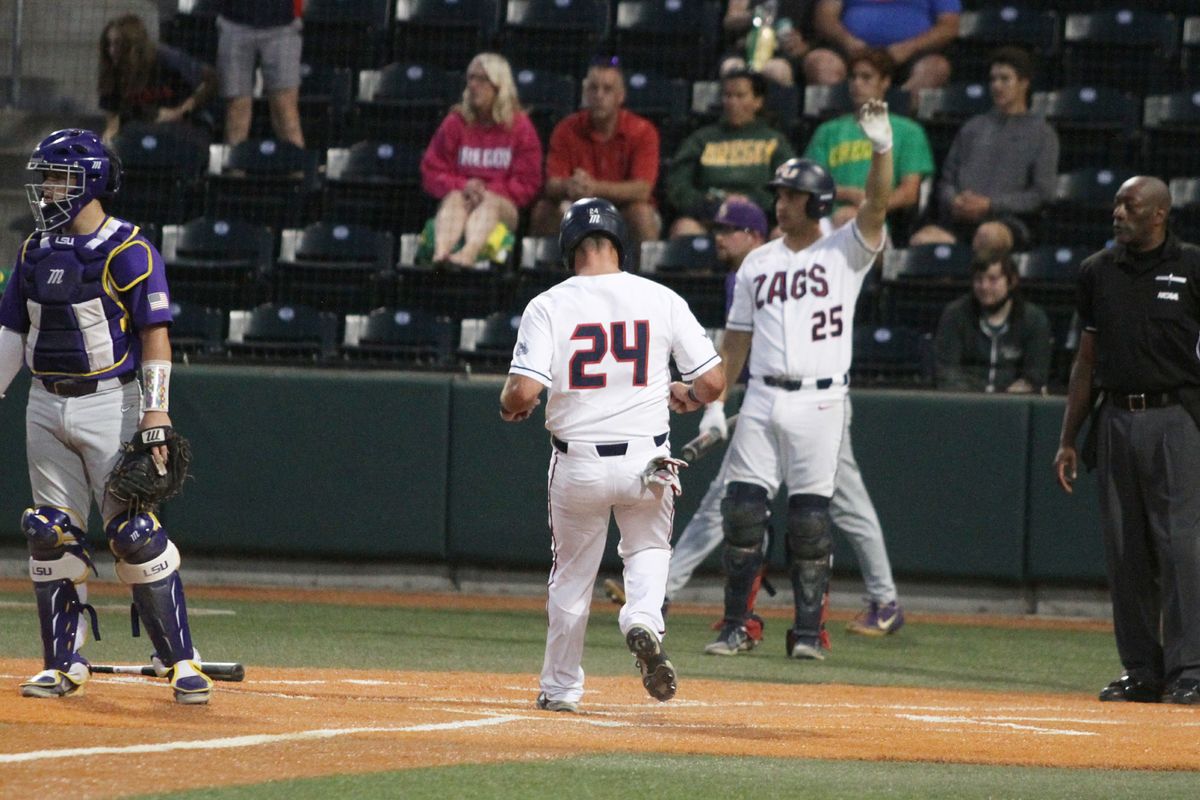 Offense impresses as WSU baseball gets off to best start since 1980 – The  Daily Evergreen