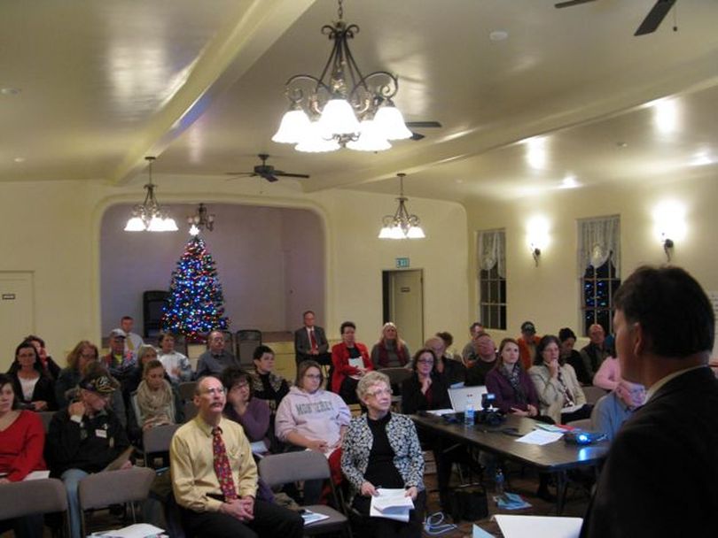 Idaho Deputy Attorney General Brian Kane addresses a full house at the historic Portia Club in Payette on Wednesday night, for a seminar on Idaho's open records and meeting laws. (Betsy Russell)