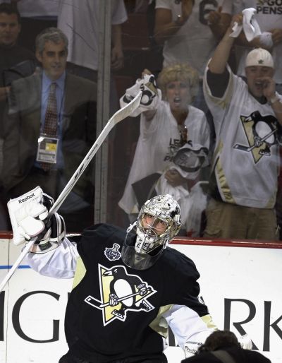 Pittsburgh goalie Marc-Andre Fleury waves to the crowd.  (Associated Press / The Spokesman-Review)