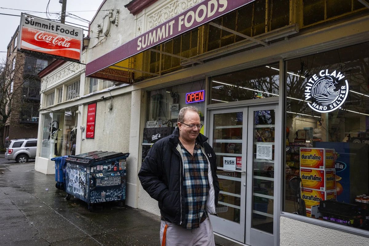 Russ Welti, of Seattle, volunteers to participate in “Do More, Feel Better.”  (Ken Lambert/The Seattle Times/TNS)