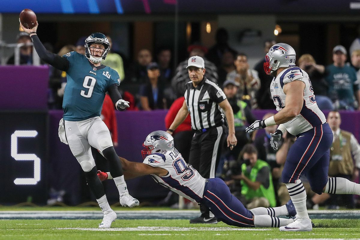 Flyin' high now: Eagles win shootout with Patriots in Super Bowl