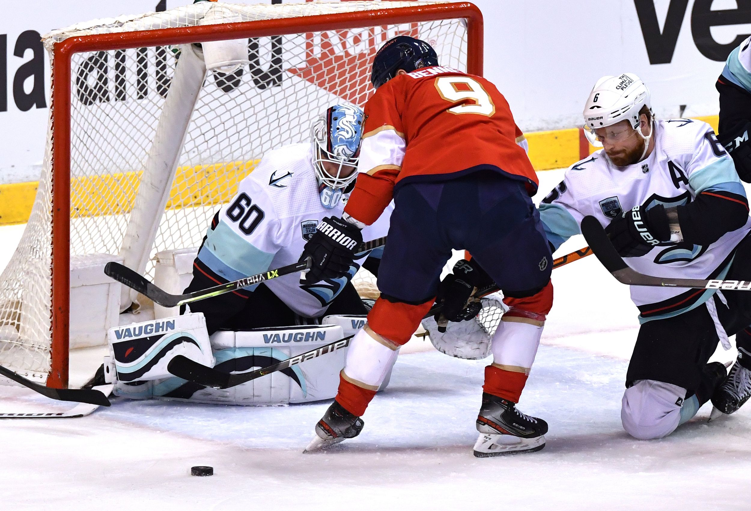 Kraken beat Panthers 4-1, deny Florida home-ice win record - The Columbian