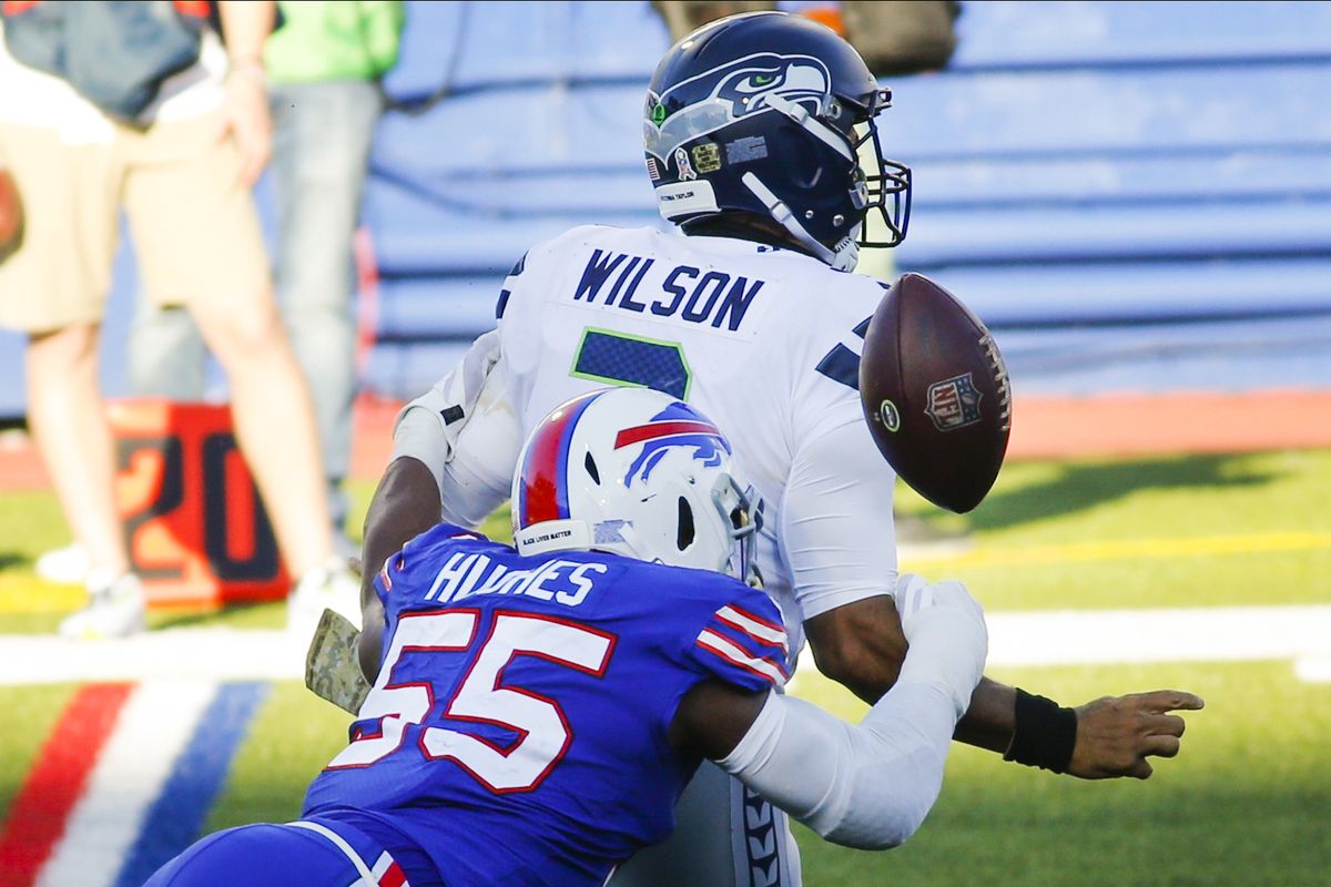 Blanchette: Offensive power outage, defensive collapse cost Seahawks  against Bills