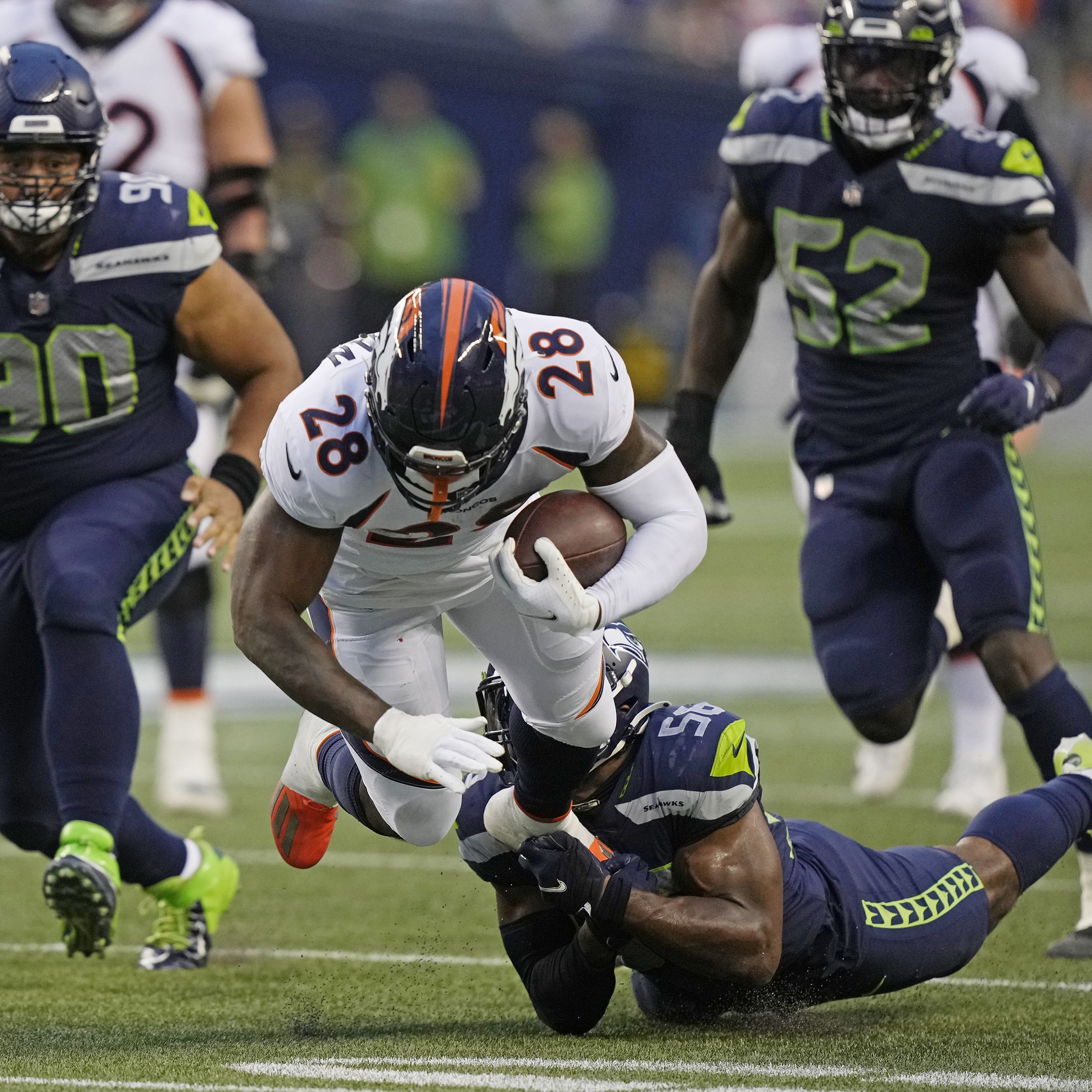 Seahawks' Burr-Kirven, Ursua 'hurt seriously' against Broncos