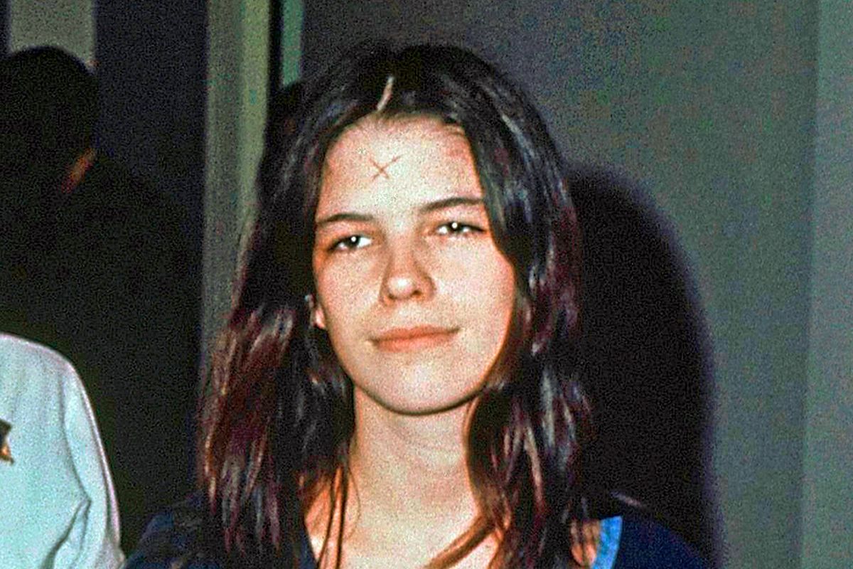 FILE - This March 29, 1971, file photo, shows Leslie Van Houten in a Los Angeles lockup. On Tuesday, March 29, 2022, California Gov. Gavin Newsom blocked parole for Charles Manson follower Van Houten, reversing a panel