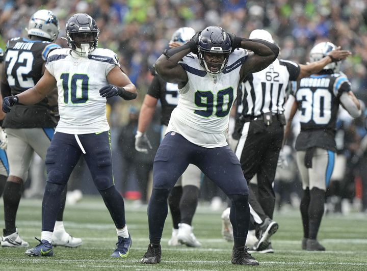 Seahawks agree to three-year deal with defensive tackle Jarran Reed