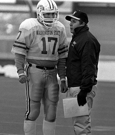 Mark Rypien  talks to WSU coach  Jim Walden at the 1983 Apple Cup.
 (Shawn Jacobson)