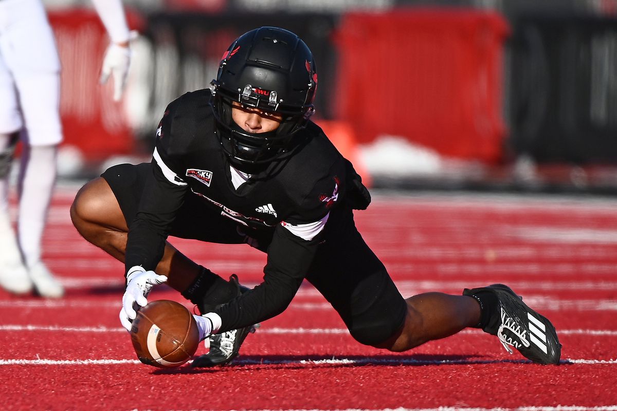 Eastern Washington ends season on a high note with 45-21 rout of